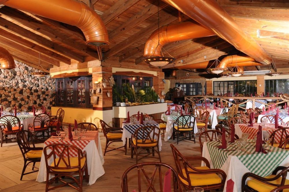 Coral Costa Caribe Beach Resort Juan Dolio Exterior photo